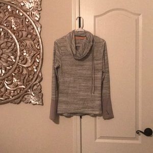Workout top size small worn once